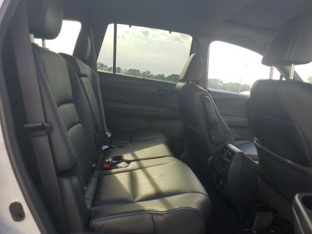 5FNYF8H09PB007934 - 2023 HONDA PASSPORT ELITE Белый фото 11