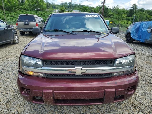 1GNDT13S942428789 - 2004 CHEVROLET TRAILBLAZE LS BURGUNDY photo 5