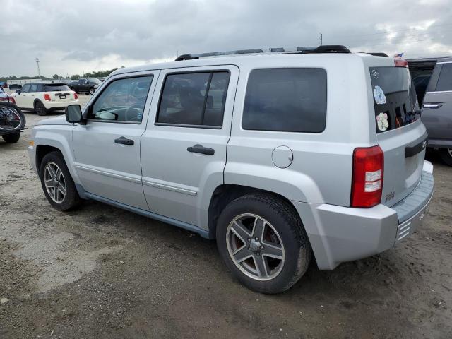 1J4FT48B19D179048 - 2009 JEEP PATRIOT LIMITED SILVER photo 2