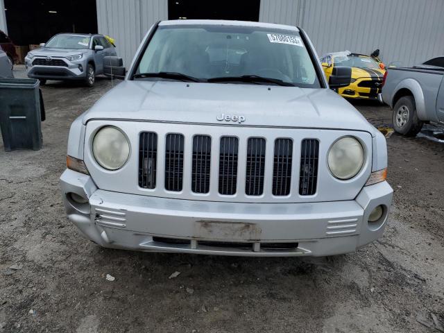 1J4FT48B19D179048 - 2009 JEEP PATRIOT LIMITED SILVER photo 5