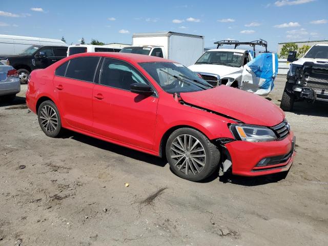 3VWD17AJ5GM323897 - 2016 VOLKSWAGEN JETTA SPORT 红色 照片 4