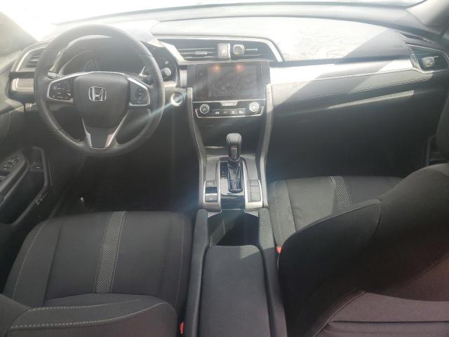 19XFC2F78JE012424 - 2018 HONDA CIVIC EX أبيض صورة 8