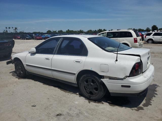 1HGCD5547RA033533 - 1994 HONDA ACCORD LX WHITE photo 2