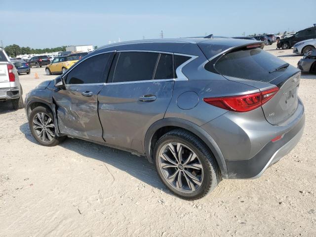 SJKCH5CR0HA024377 - 2017 INFINITI QX30 BASE GRAY photo 2