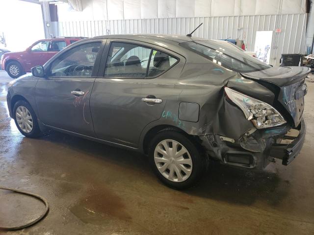 3N1CN7AP7HL830544 - 2017 NISSAN VERSA S GRAY photo 2