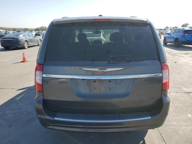 2C4RC1CG7GR232785 - 2016 CHRYSLER TOWN & COU TOURING L GRAY photo 6