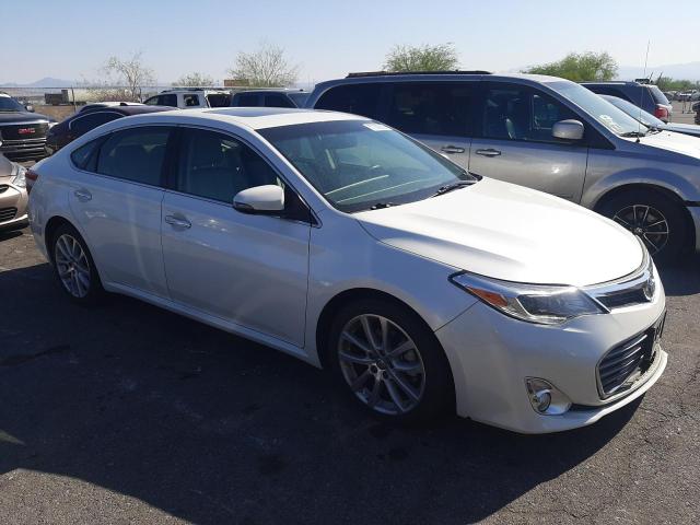 4T1BK1EB8DU005203 - 2013 TOYOTA AVALON BASE WHITE photo 4