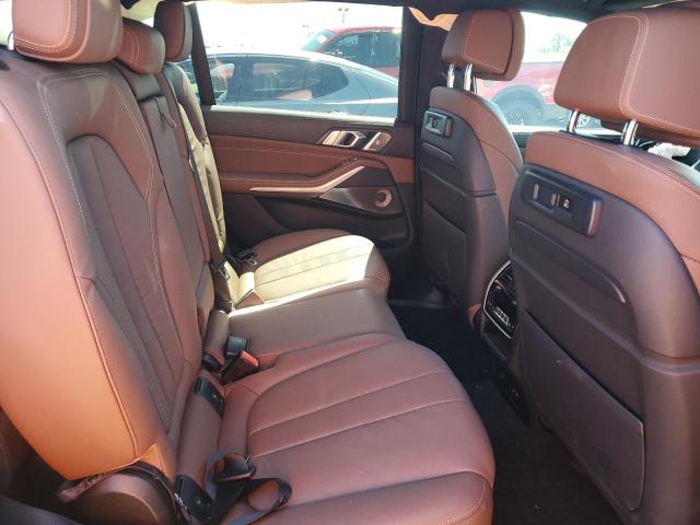 5UXCX6C08M9E51302 - 2021 BMW X7 M50I GRAY photo 11