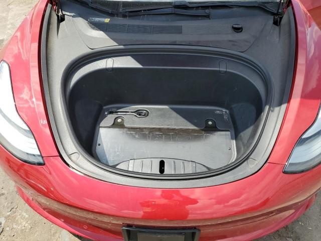 5YJ3E1EA9JF038061 - 2018 TESLA MODEL 3 RED photo 11