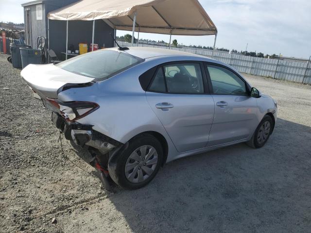 3KPA24AB7KE241067 - 2019 KIA RIO LX S SILVER photo 3