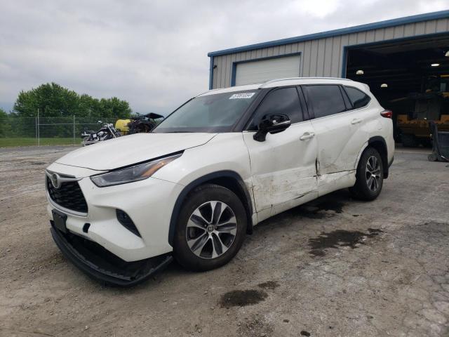5TDHZRBH1MS120151 - 2021 TOYOTA HIGHLANDER XLE WHITE photo 1