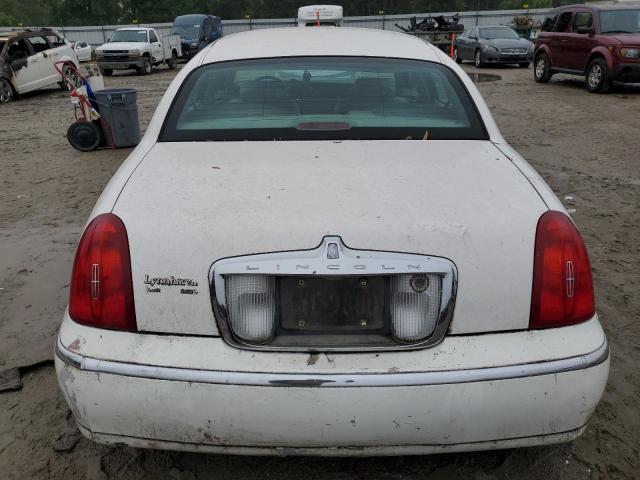 1LNFM81W8WY703366 - 1998 LINCOLN TOWN CAR EXECUTIVE WHITE photo 6