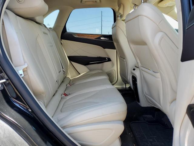 5LMCJ2D99GUJ20017 - 2016 LINCOLN MKC SELECT Սև լուսանկար 11