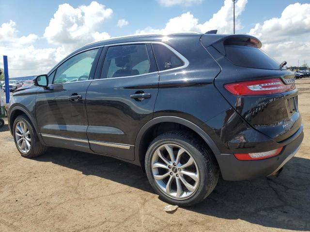 5LMCJ2D99GUJ20017 - 2016 LINCOLN MKC SELECT Սև լուսանկար 2