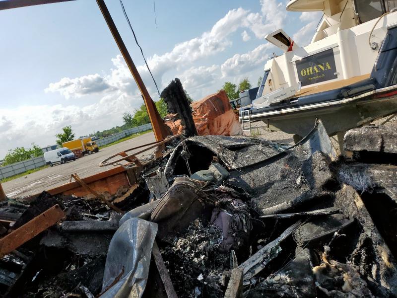 1RF43464962037838 - 2006 ROADMASTER RAIL MONOCOQUE BROWN photo 8