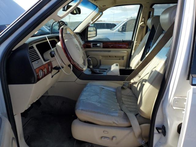 5LMFU28R73LJ13226 - 2003 LINCOLN NAVIGATOR თეთრი ფოტო 7