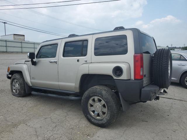 5GTEN13E188135014 - 2008 HUMMER H3 SILVER photo 2