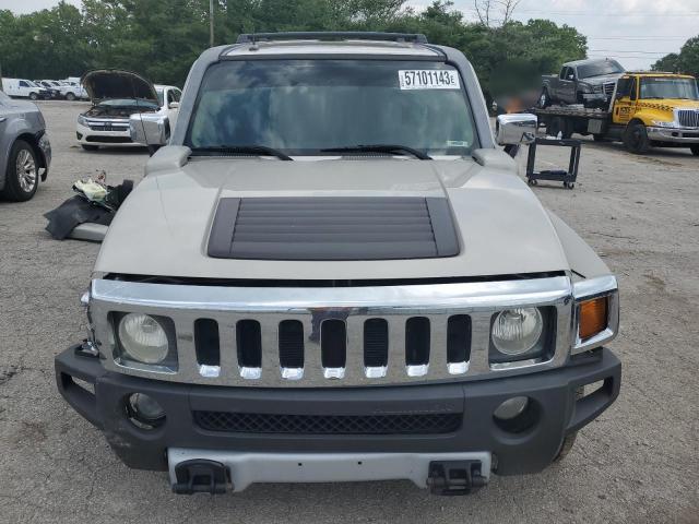 5GTEN13E188135014 - 2008 HUMMER H3 SILVER photo 5