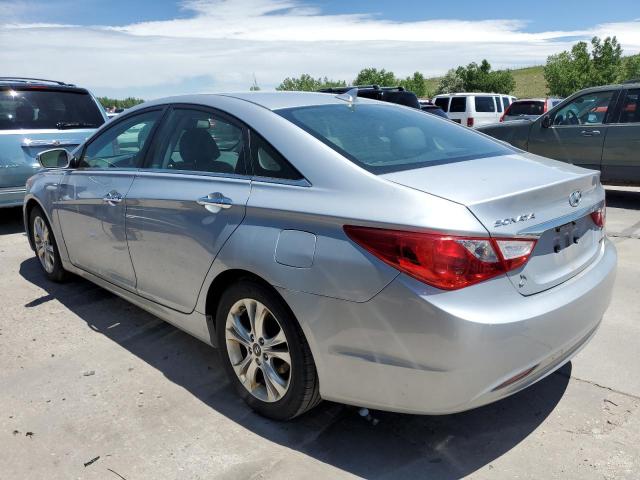 5NPEC4AC4BH006452 - 2011 HYUNDAI ACCENT BAS SE SILVER photo 2