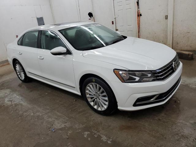 1VWBT7A36HC085161 - 2017 VOLKSWAGEN PASSAT SE WHITE photo 4