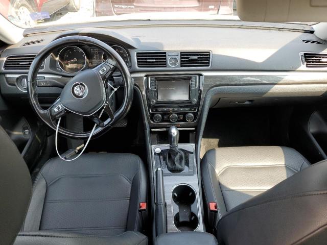 1VWBT7A36HC085161 - 2017 VOLKSWAGEN PASSAT SE WHITE photo 8