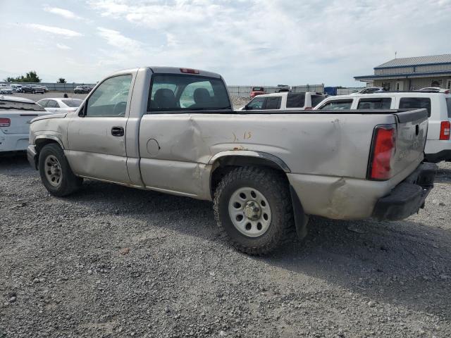 1GCEC14X25Z352400 - 2005 CHEVROLET SILVERADO C1500 SILVER photo 2