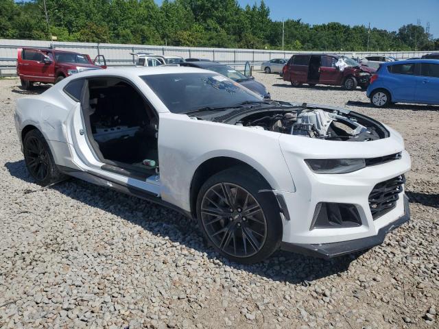 1G1FK1R64H0213460 - 2017 CHEVROLET CAMARO ZL1 WHITE photo 4