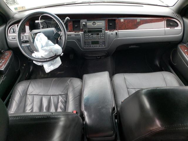 1LNHM84W77Y634871 - 2007 LINCOLN TOWN CAR EXECUTIVE L BLACK photo 8