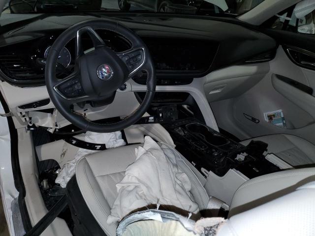 LRBFZSR49PD065626 - 2023 BUICK ENVISION AVENIR WHITE photo 8