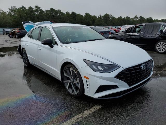 5NPEJ4J21MH080119 - 2021 HYUNDAI SONATA SEL PLUS WHITE photo 1