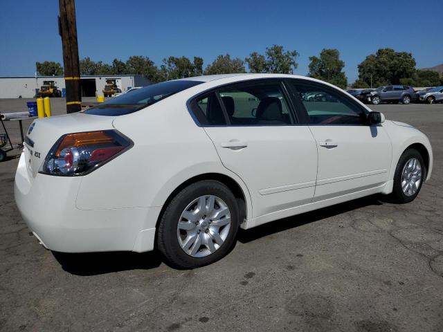 1N4AL21E89N420080 - 2009 NISSAN ALTIMA 2.5 WHITE photo 3