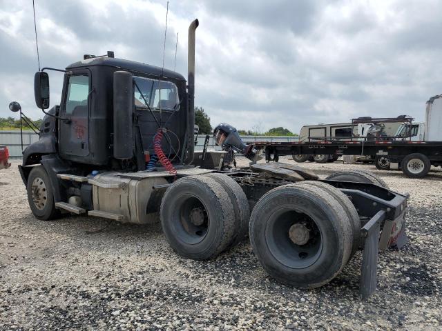 1M1AW07Y7DM028004 - 2013 MACK 600 CXU600 BLACK photo 3