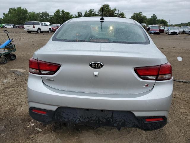 3KPA24AB7JE078483 - 2018 KIA RIO LX SILVER photo 6