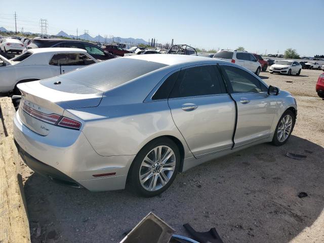 3LN6L2G99GR602032 - 2016 LINCOLN MKZ SILVER photo 3