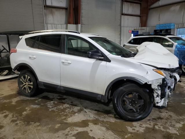 2T3BFREVXHW570157 - 2017 TOYOTA RAV4 LE WHITE photo 4