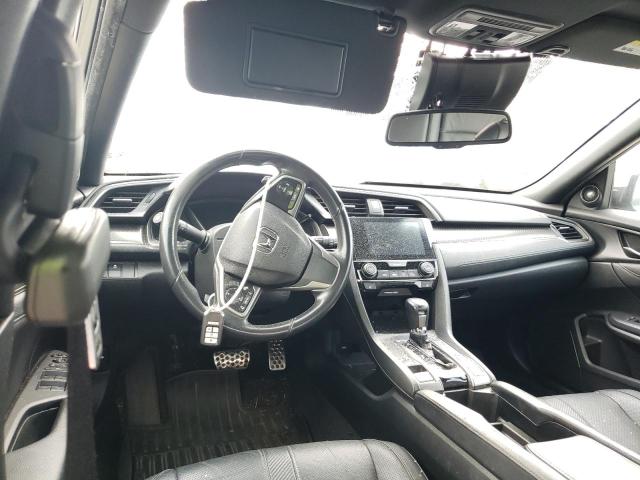 SHHFK7H92JU232231 - 2018 HONDA CIVIC SPORT TOURING SILVER photo 8