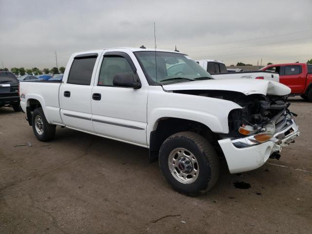 1GTGK13U93F232143 - 2003 GMC SIERRA K1500 HEAVY DUTY WHITE photo 4