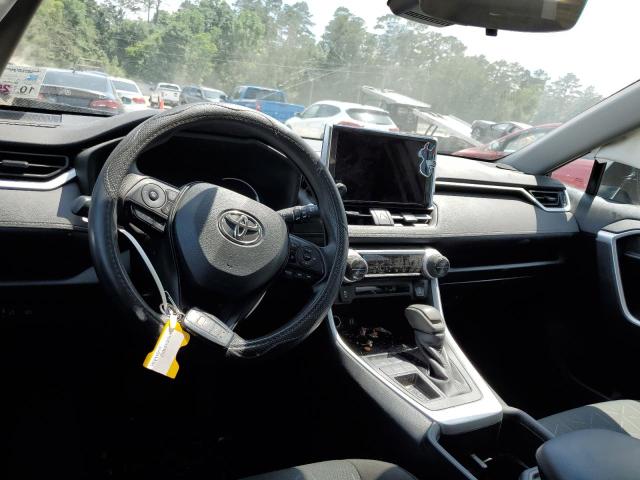 2T3W1RFV5PC234981 - 2023 TOYOTA RAV4 XLE ვერცხლისფერი ფოტო 8