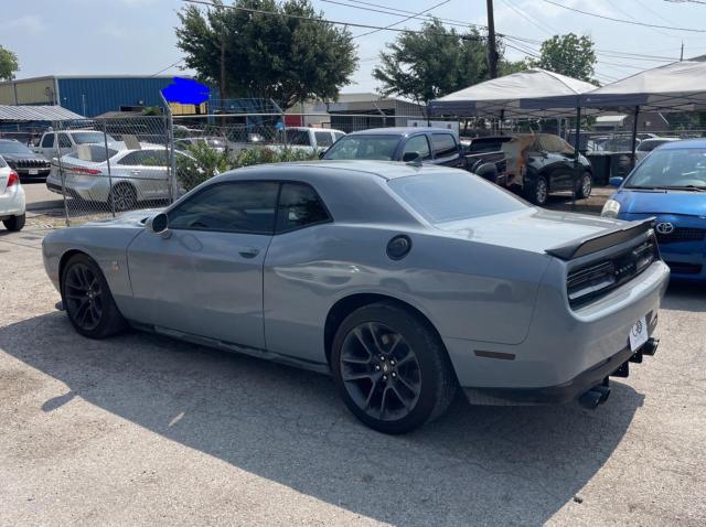 2C3CDZFJ3MH621230 - 2021 DODGE CHALLENGER R/T SCAT PACK GRAY photo 3