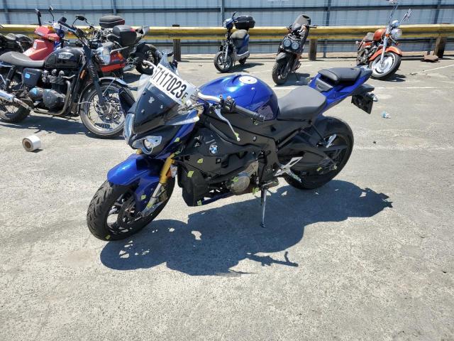 WB10D6206LZ972400 - 2020 BMW S 1000 R BLUE photo 2