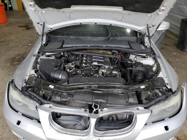 WBAPN7C59BA948262 - 2011 BMW 335D D SILVER photo 11