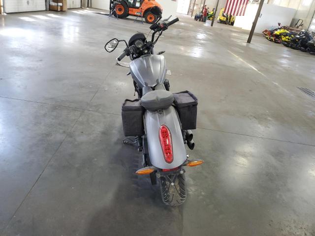 5VPFTB001H3002154 - 2017 VICTORY MOTORCYCLES OCTANE ნაცრისფერი ფოტო 4