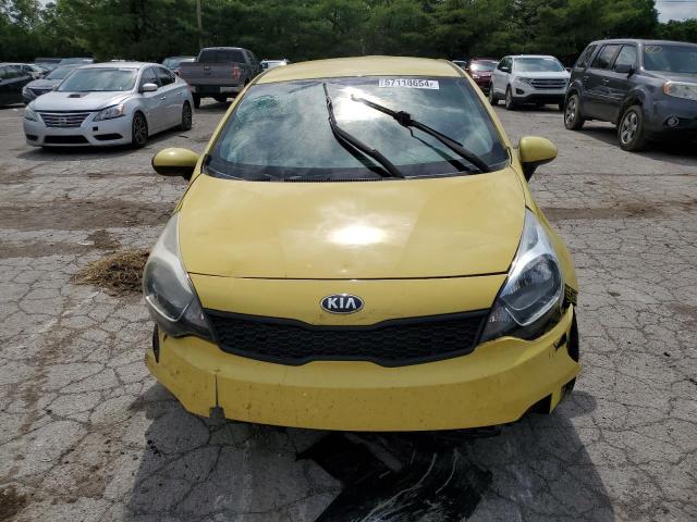 KNADM4A35G6687650 - 2016 KIA RIO LX YELLOW photo 5