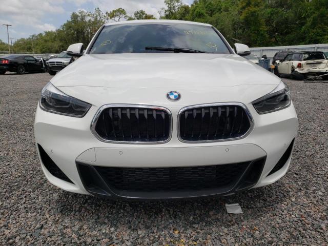 WBXYH9C06P5V28427 - 2023 BMW X2 SDRIVE28I WHITE photo 5