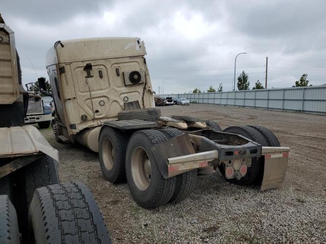 3AKJHHDR5KSKJ9572 - 2019 FREIGHTLINER CASCADIA WHITE photo 3