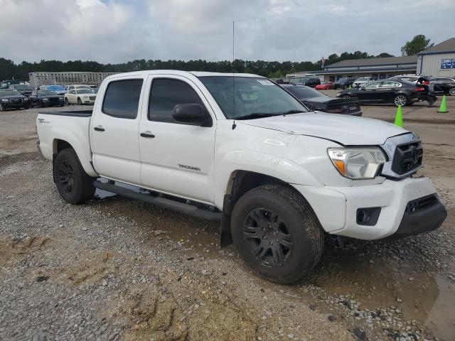 5TFJX4GN6FX046389 - 2015 TOYOTA TACOMA DOUBLE CAB PRERUNNER WHITE photo 4