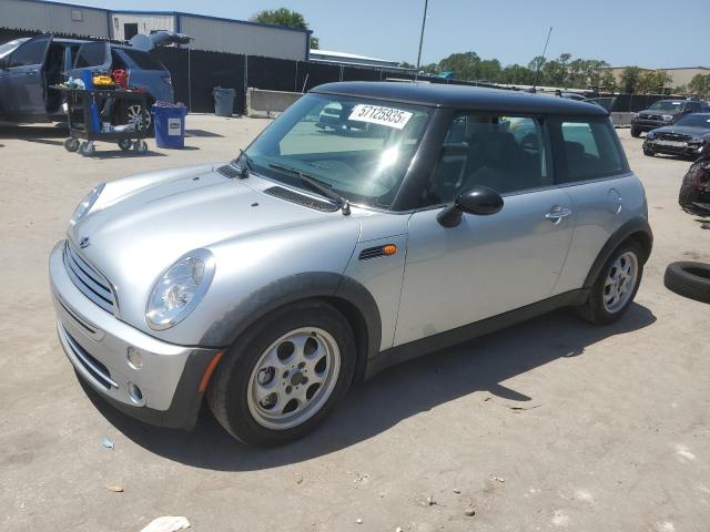 2005 MINI COOPER, 