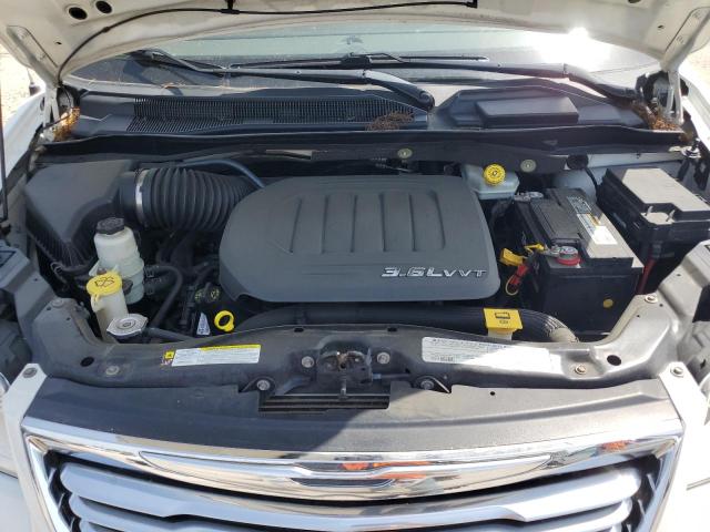 2C4RC1CG1CR327563 - 2012 CHRYSLER TOWN & COU TOURING L WHITE photo 12