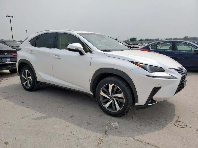 JTJBARBZ8J2169692 - 2018 LEXUS NX 300 BASE 白色 照片 4