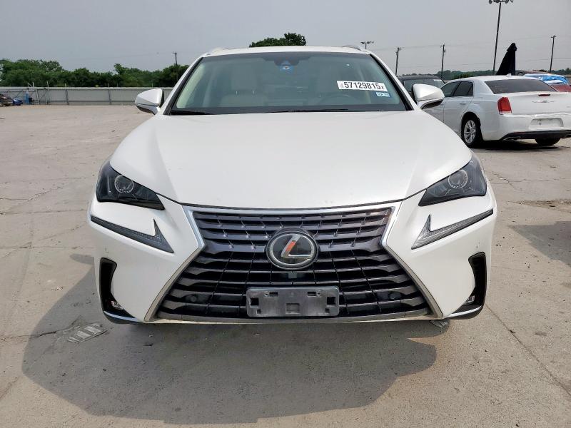 JTJBARBZ8J2169692 - 2018 LEXUS NX 300 BASE 白色 照片 5